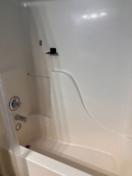 Building Photo - 2451 W 44th St