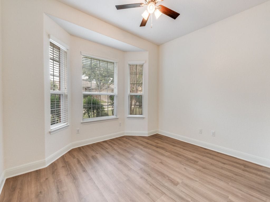 Building Photo - 229 Gardner