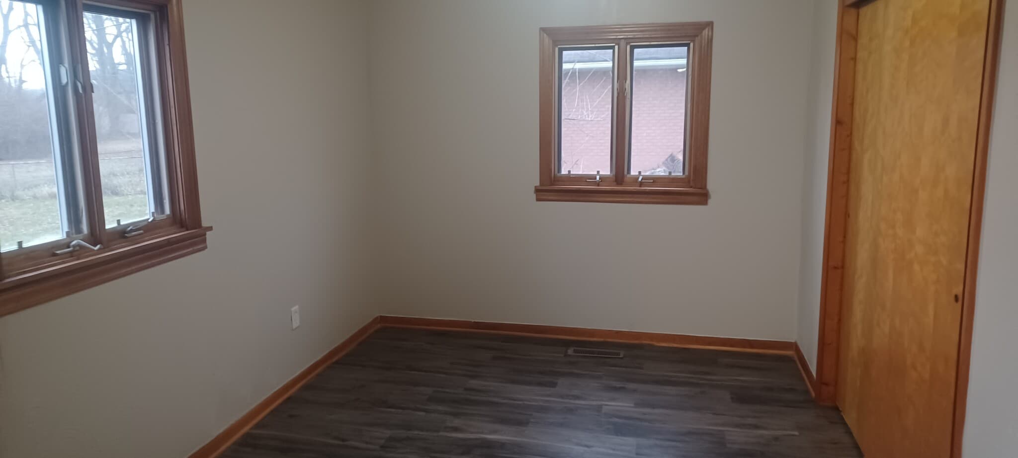 Building Photo - 3033 Stardust Dr