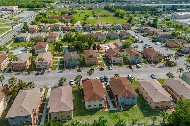 Building Photo - 709 Michigan Ct
