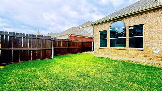 Building Photo - 9208 Clearview Dr