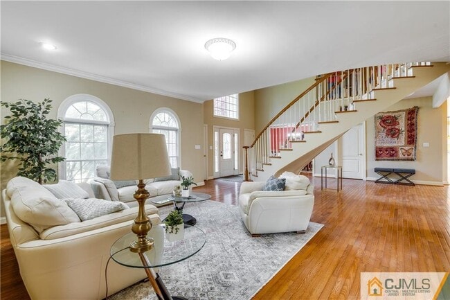 Building Photo - 35 Old Mill Rd