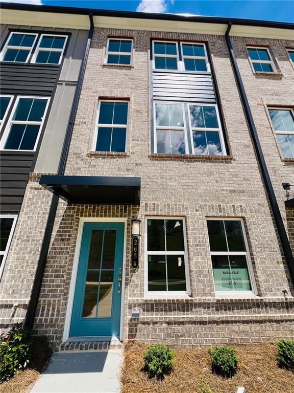 Building Photo - 2684 Brookview Dr NW
