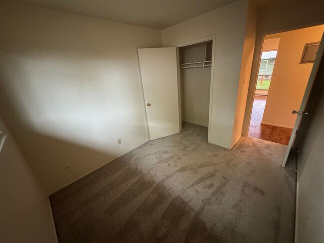 Building Photo - Mulberry Court Apartments