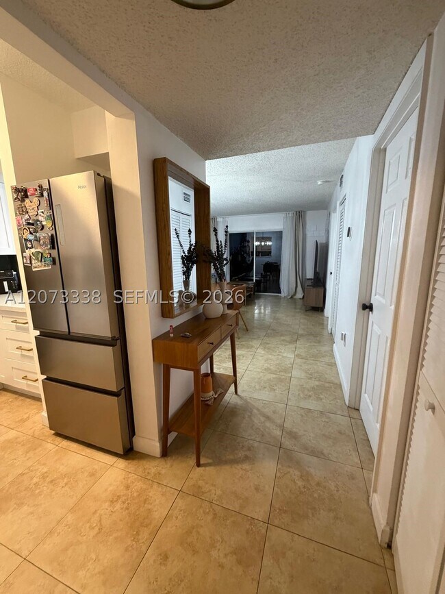 Building Photo - 14930 SW 82nd St