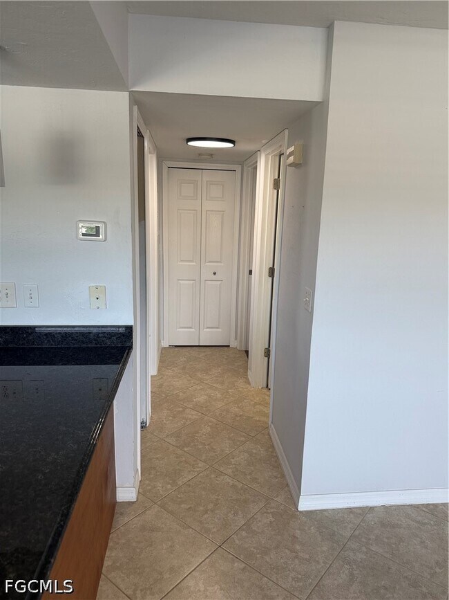 Building Photo - 5031 SW 16th Pl