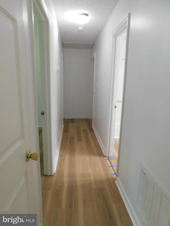 Building Photo - 100 Pinto Trail
