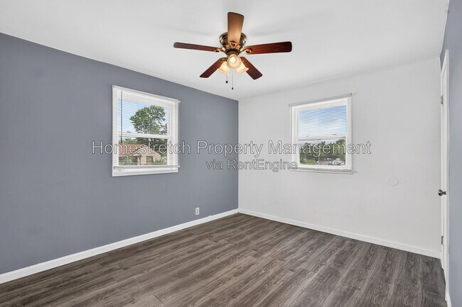 Building Photo - 6006 Cascade Dr