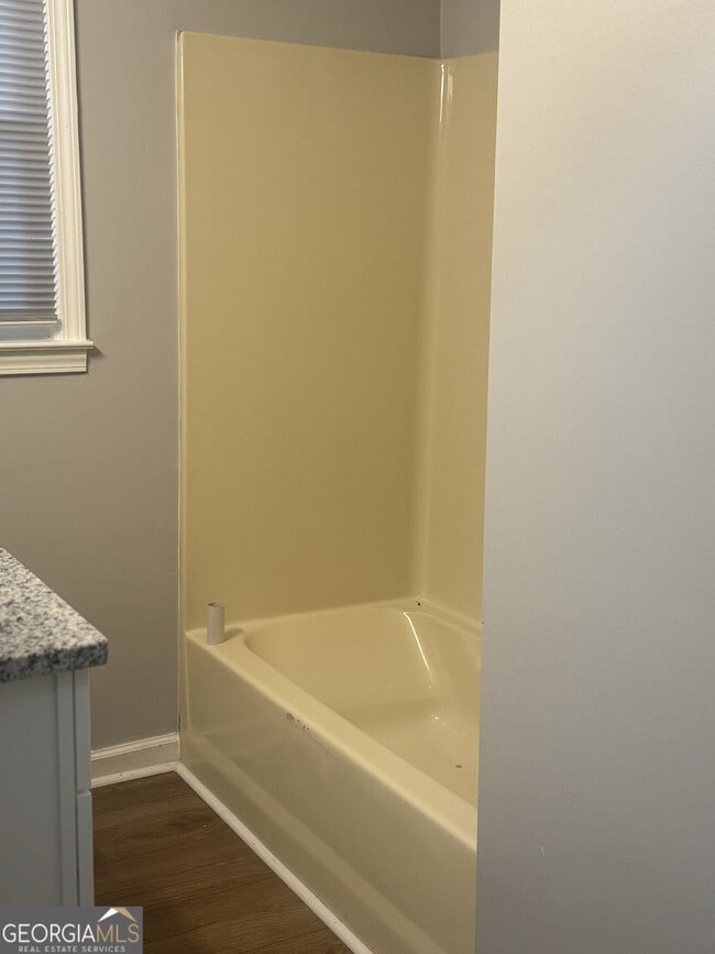 Building Photo - 1996 Cleburne Pkwy