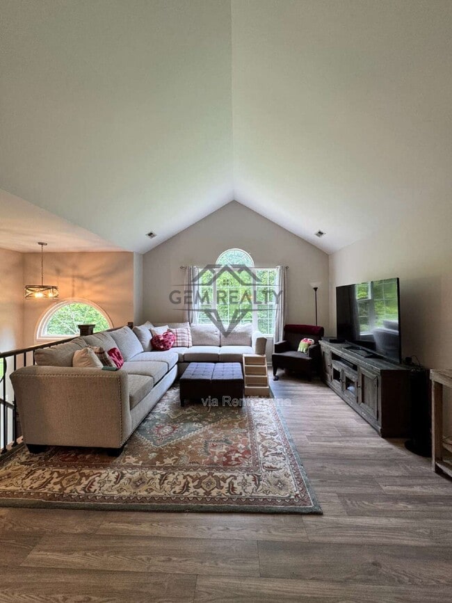 Building Photo - 21 Countryside Dr