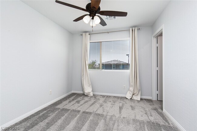 Building Photo - 12586 Huckleberry Oak Ave