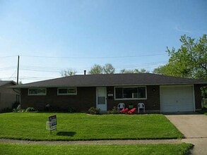 Building Photo - 5566 Oslo Dr