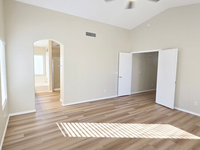 Building Photo - Remodeled 3-bedroom at Cooper and Warner/Ray