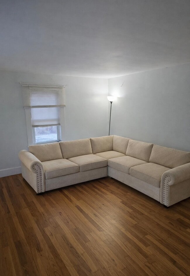 Building Photo - 26 Caswell Ct