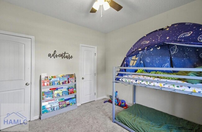 Building Photo - 158 Courage Wy