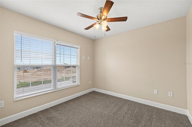 Building Photo - 1469 Salisbury Dr