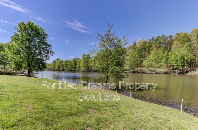 Building Photo - 6421 Ashton Park Dr