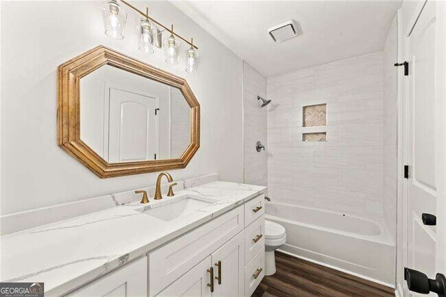 Building Photo - 521 Warm Springs Cir