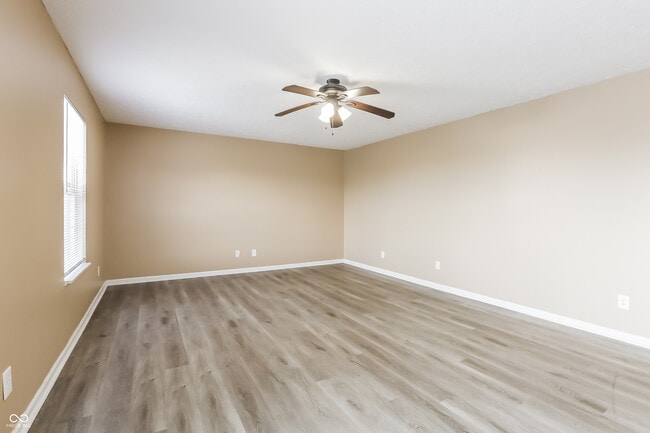 Building Photo - 6672 Colleens Way