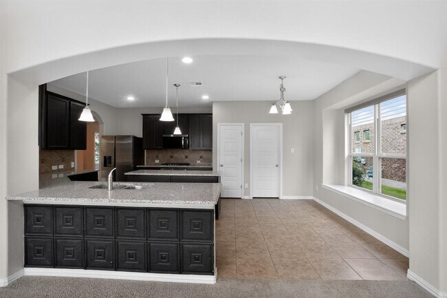Building Photo - 348 Vista Gardens Dr