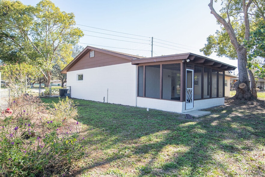 Rear Property - 70 S Winter Park Dr