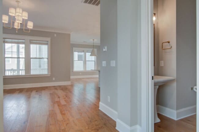 Building Photo - 1636 Juliana St