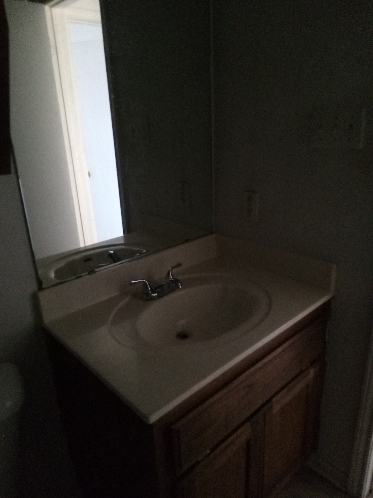 Building Photo - 4818 Lake Road