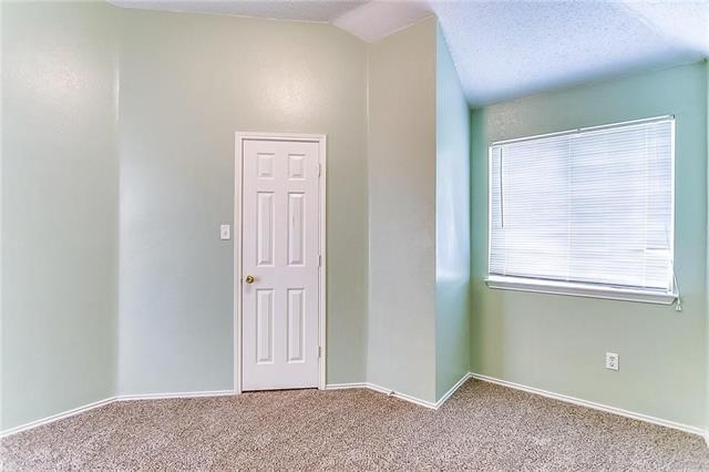 Building Photo - 6805 Canoe Ln