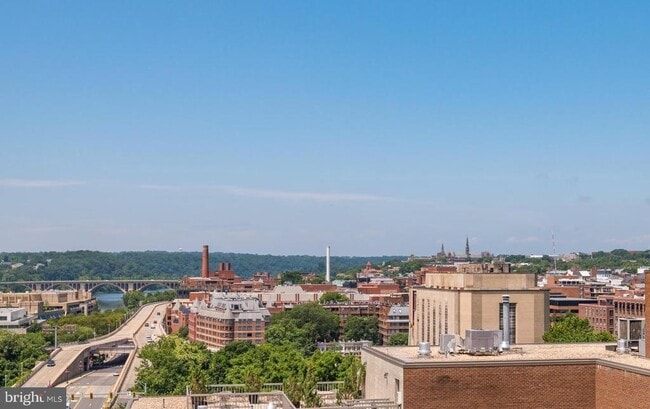 Building Photo - 2515 K St NW