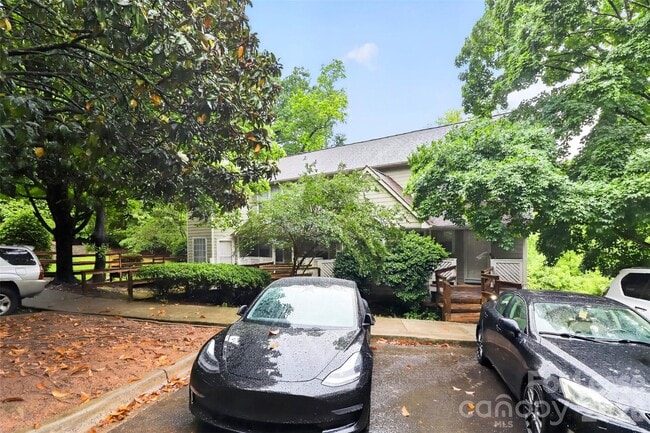 Building Photo - 6510 Clavell Ln