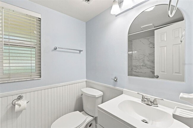 Building Photo - 380 N Bayshore Blvd