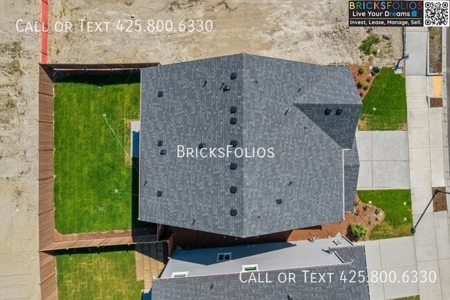 Building Photo - 1342 SW Pendleton Way
