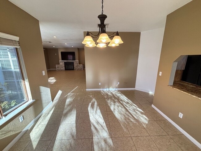 Building Photo - Stunning 3Bed/2Bath/2Car 1st Floor Condo with Private Yard, and Luxurious Amenities! $300 Off Mov...