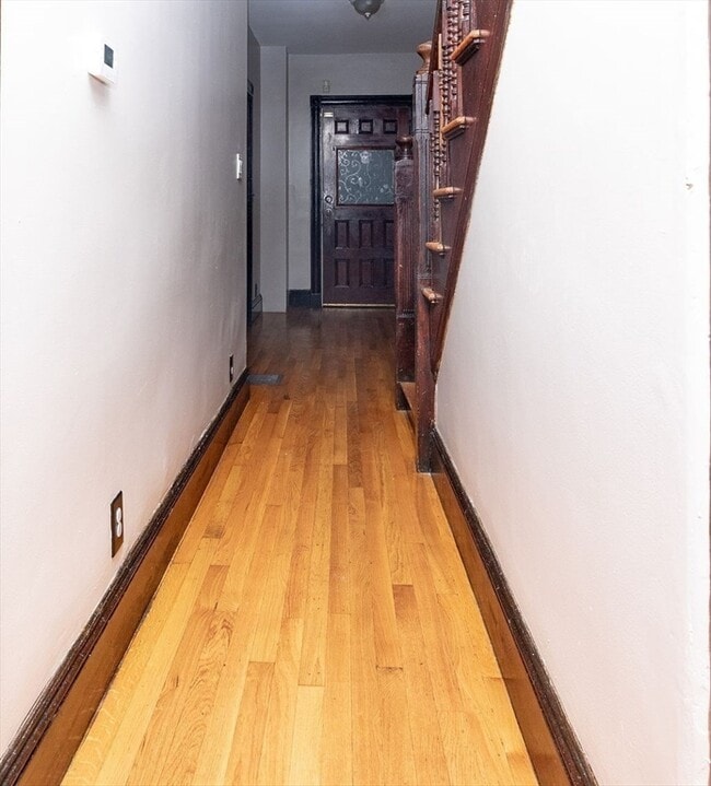 Building Photo - 12 Payson Ave
