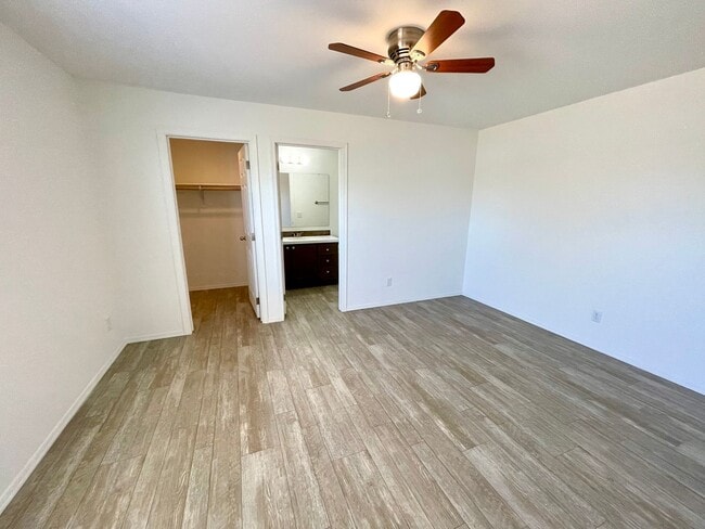 Building Photo - Great 2 Bedroom, 2 Bathroom Home!