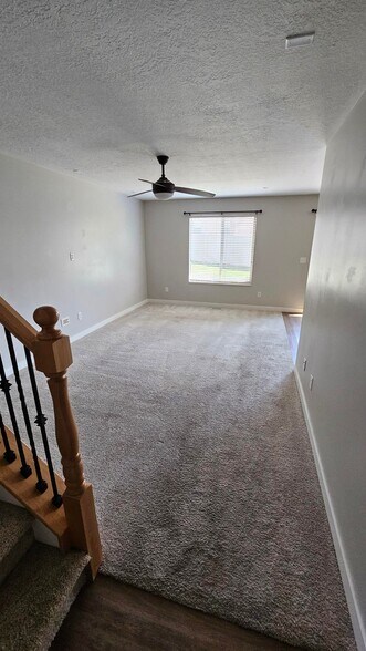 Building Photo - 1606 N 450 E