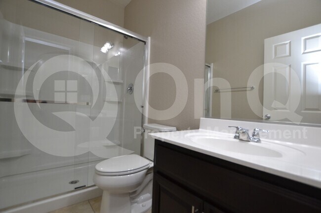 Building Photo - 270 N Scott Dr