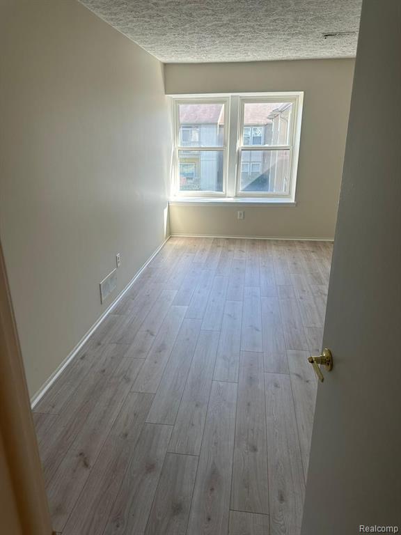 Building Photo - 27860 Berrywood Ln