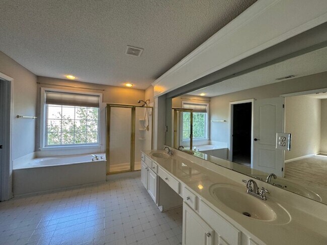 Building Photo - The Best Place to Live, Work and Play in Waldon Creek.