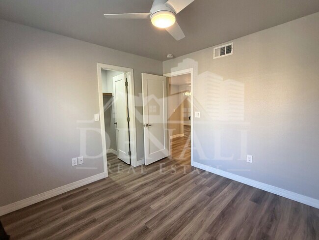 Building Photo - 4848 N 36th St