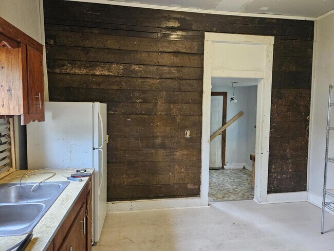 Building Photo - 3112 N 46th St