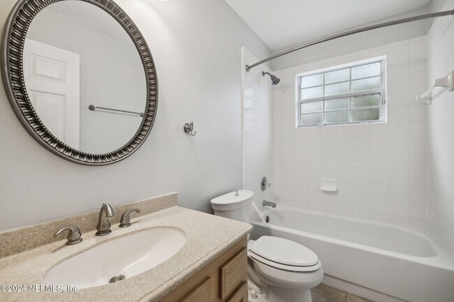 Building Photo - 12358 Carriage Crossing Ct