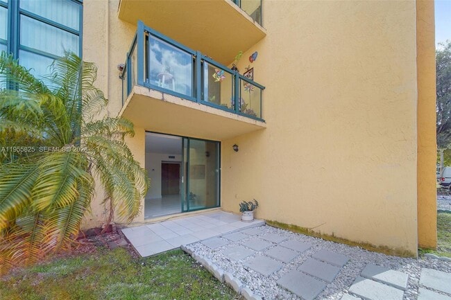 Building Photo - 11800 SW 18th St