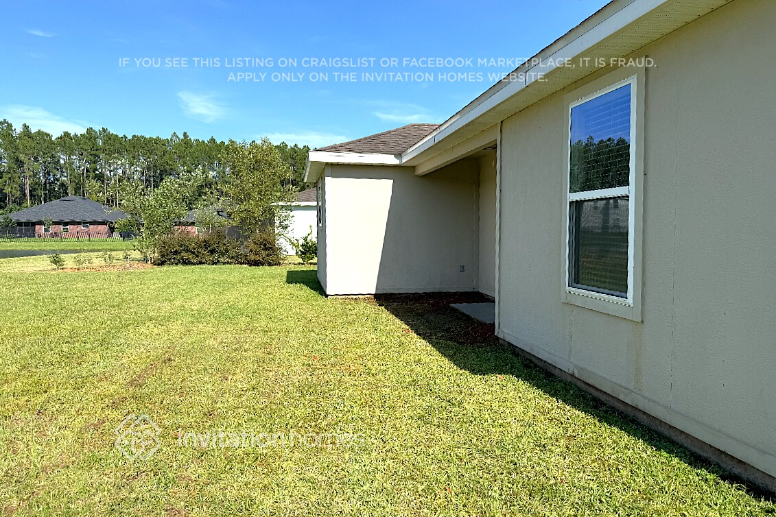 Building Photo - 78125 Saddle Rock Rd