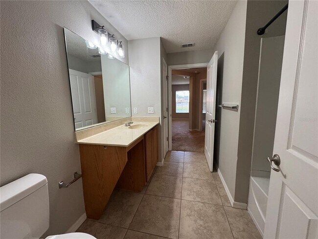 Building Photo - 4506 Ross Lanier Ln