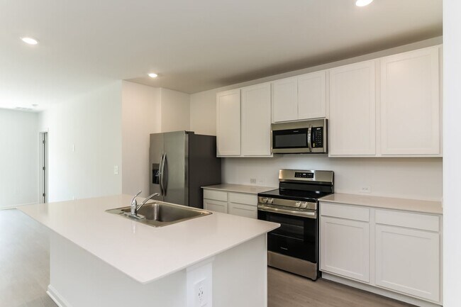 Building Photo - 6240 Botticella Blvd