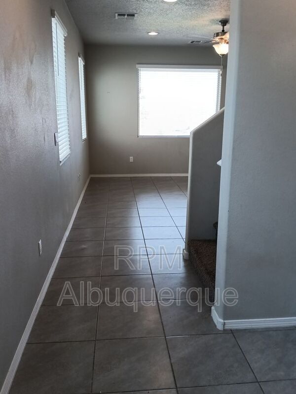 Building Photo - 4863 Blackburn Rd NE