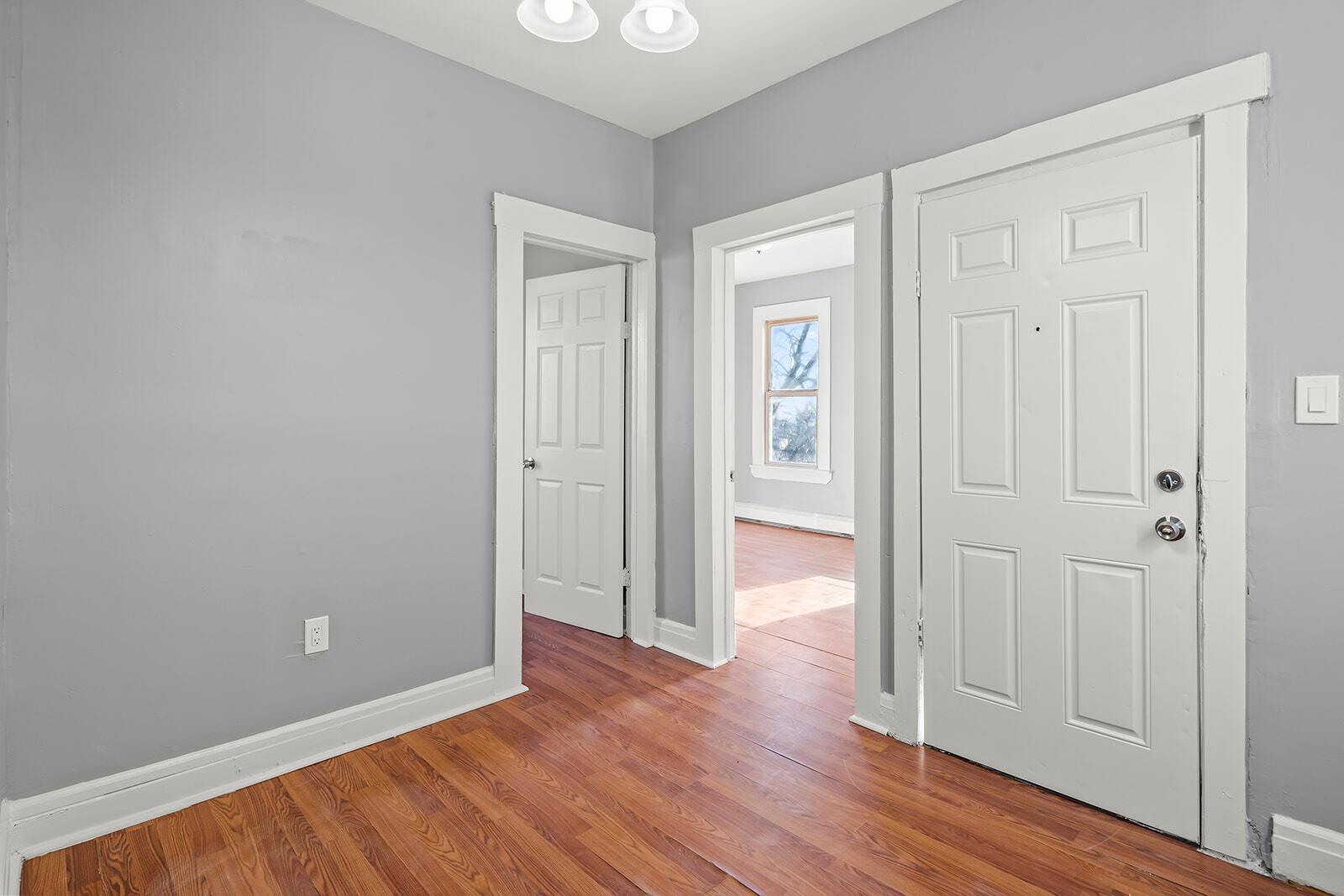 Building Photo - 61 Brenner St