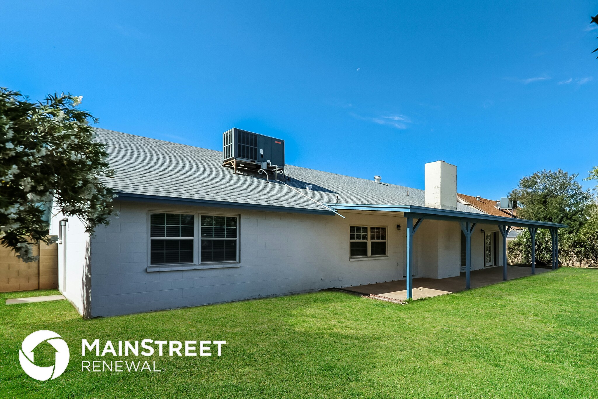 Building Photo - 6202 W Sunnyside Dr