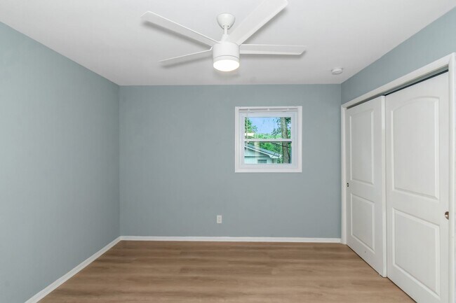 Building Photo - WELCOME HOME!